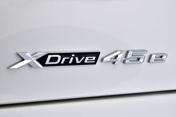 new BMW X5 xDrive45e